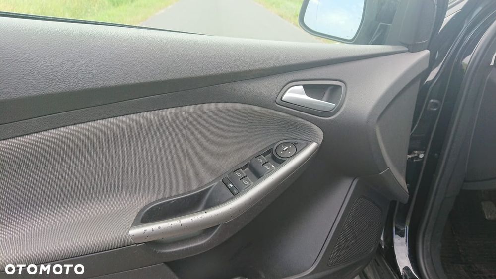 Ford Focus 1.0 EcoBoost Start-Stopp-System TREND - 11