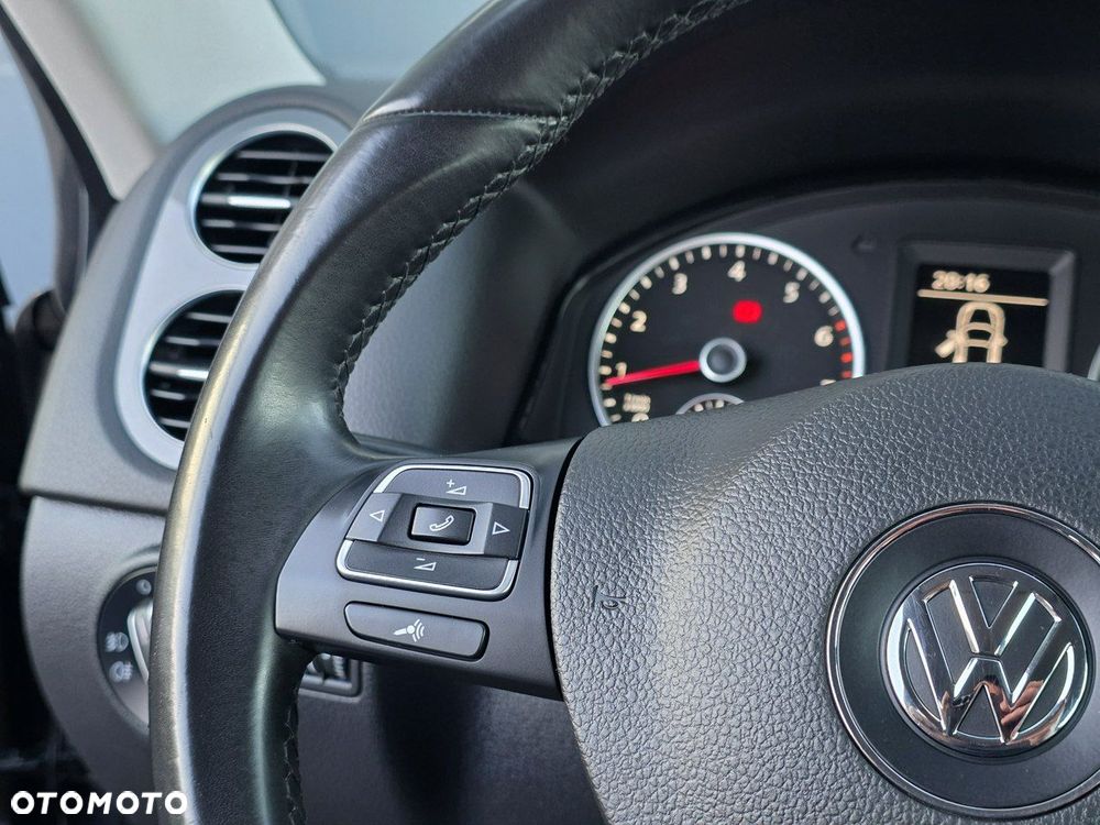 Volkswagen Tiguan - 26