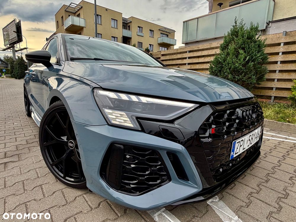 Audi RS3 Sportback TFSI Quattro S tronic - 16