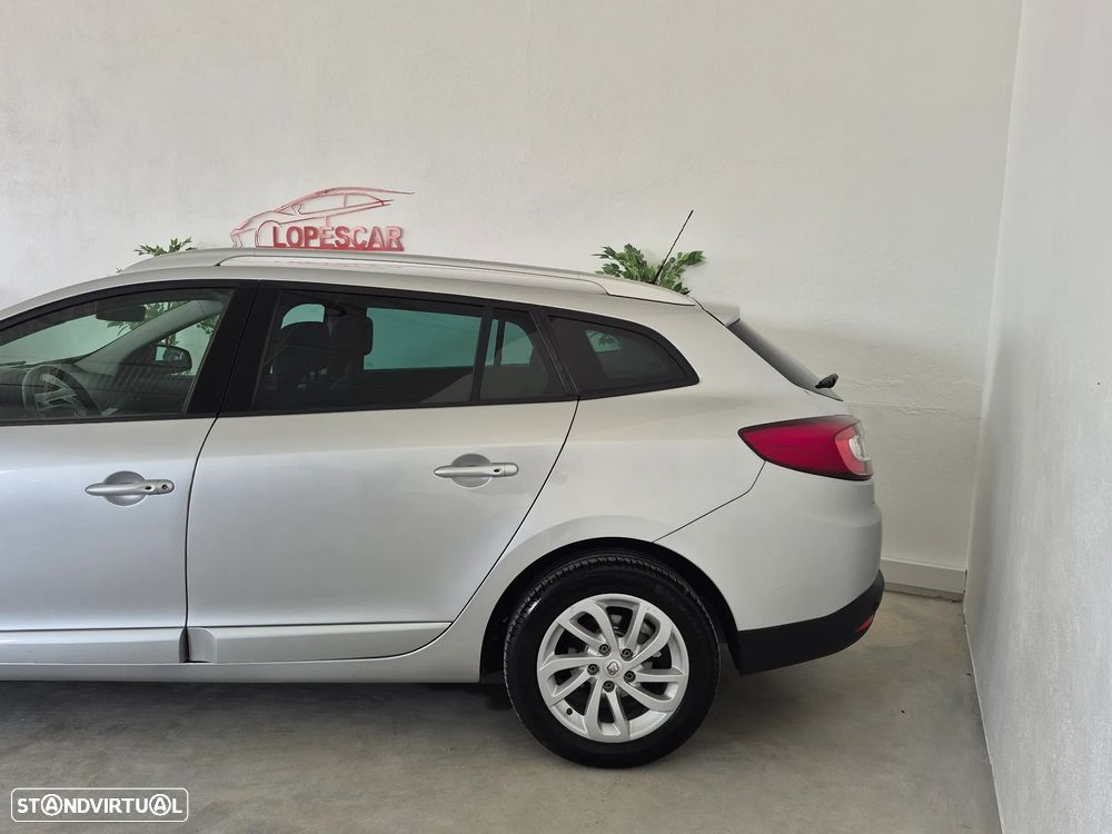 Renault Mégane Sport Tourer 1.5 dCi Limited - 8