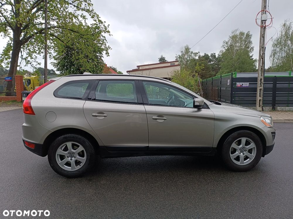 Volvo XC 60 DRIVe Kinetic - 2