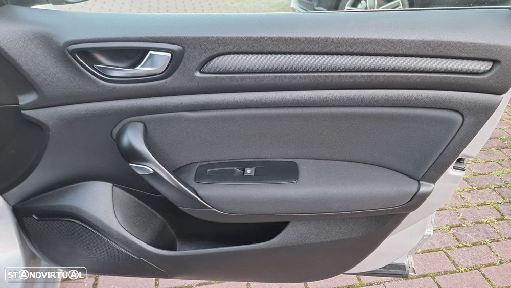 Renault Mégane Sport Tourer - 22