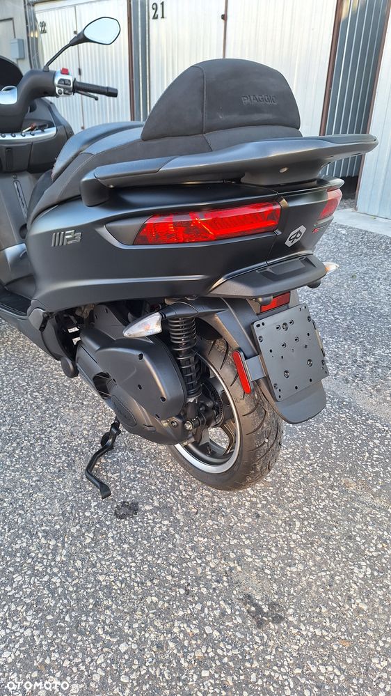 Piaggio MP-3 - 8