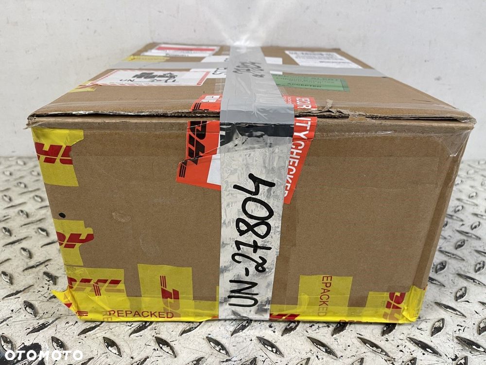 KOMPLET VW ARTEON R-LINE LIFT 21-25 LED DRL LEWA PRAWA  ATRAPY ZNACZEK ZASLEPKA LISTWY CHROM - 13