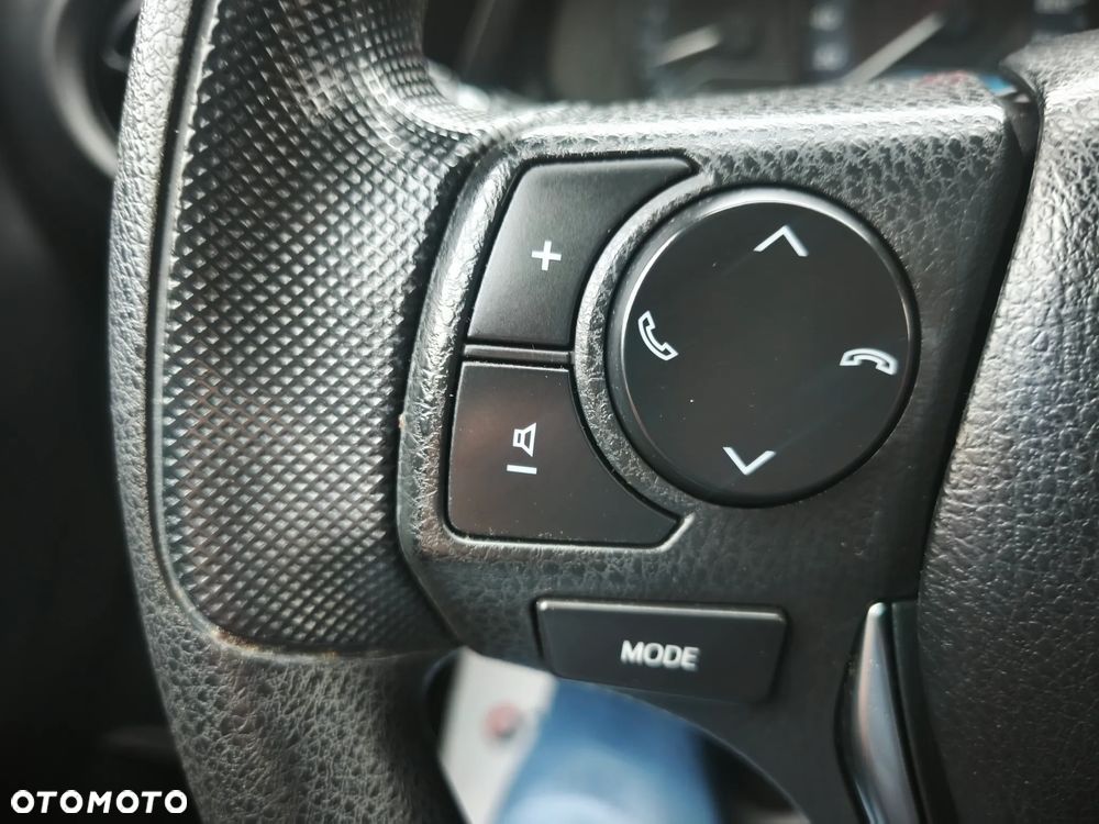 Toyota Corolla 1.6 Premium - 11