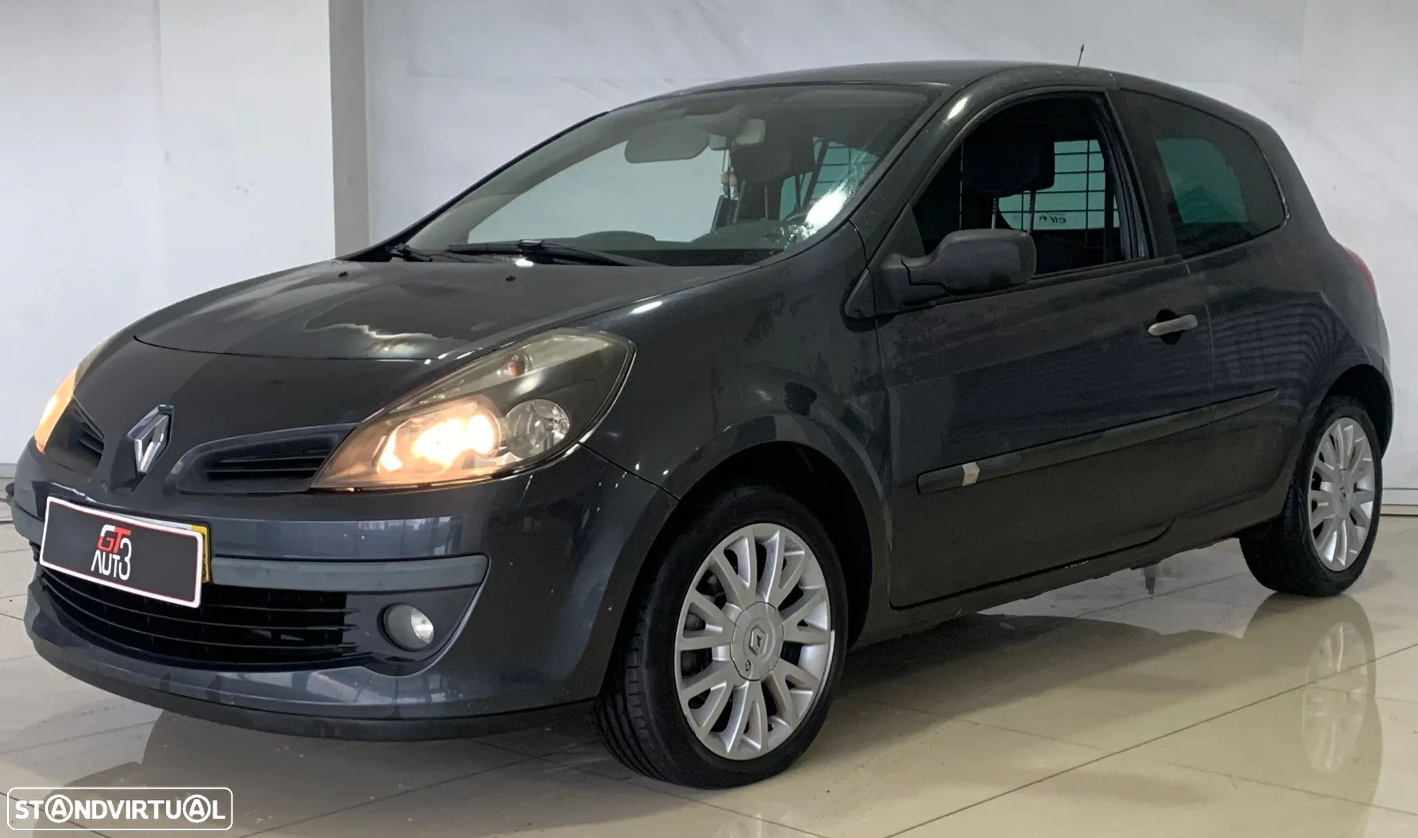 Renault CLIO 1.5 DCI DYNAMIQUE S - 1