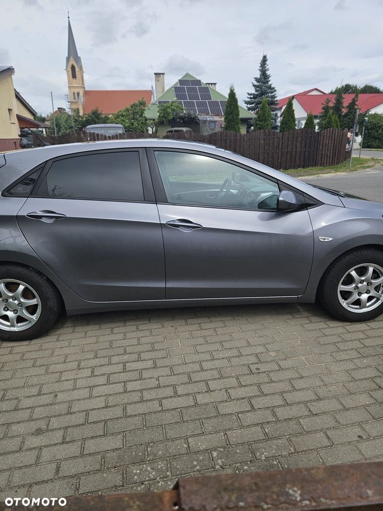 Hyundai i30 1.4 Base - 4
