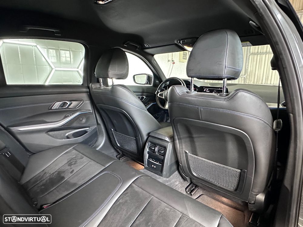BMW 330 e Pack M Auto - 16