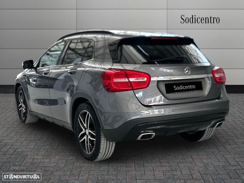 Mercedes-Benz GLA 180 (CDI) d Style - 4