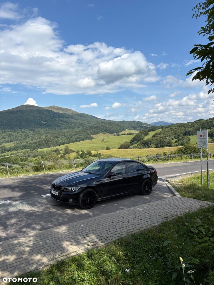 BMW Seria 3 318d - 9