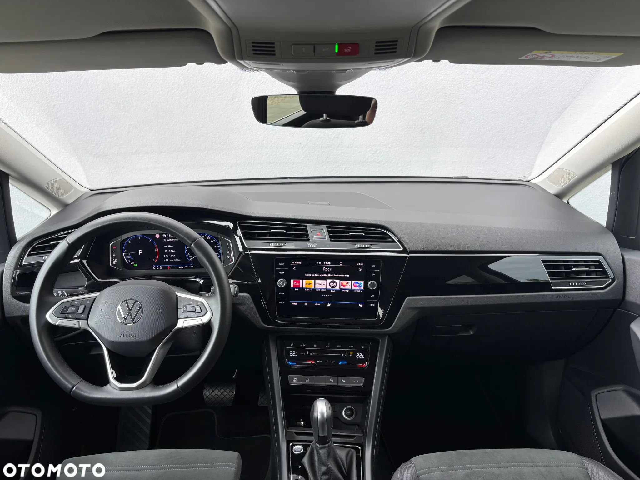 Volkswagen Touran 2.0 TDI BMT Highline DSG - 13