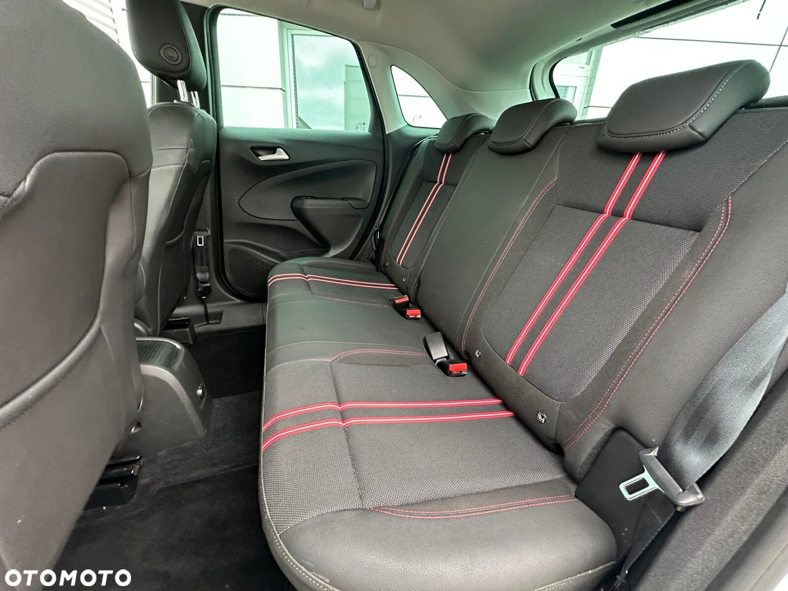Opel Crossland - 18