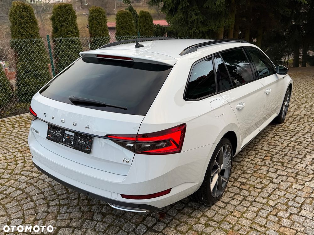 Skoda Superb 1.4 TSI Plug-In Hybrid Sportline DSG - 4