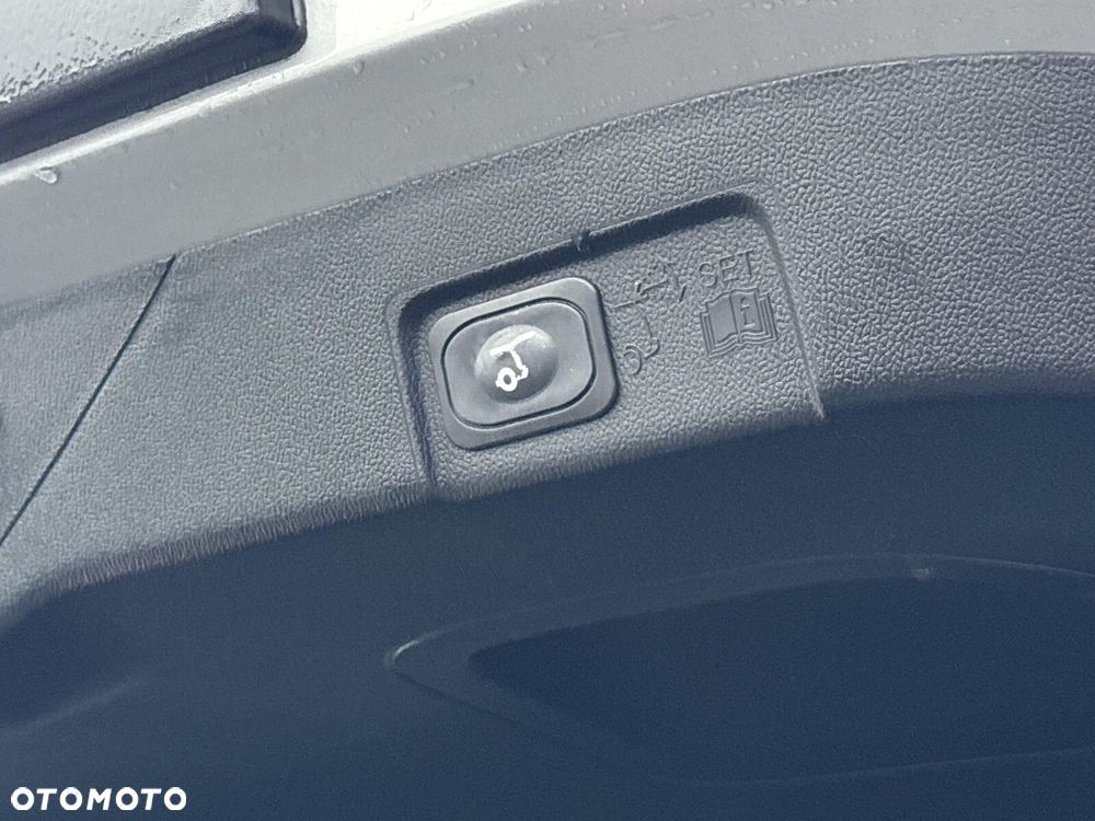 Ford Puma 1.0 EcoBoost Titanium - 28