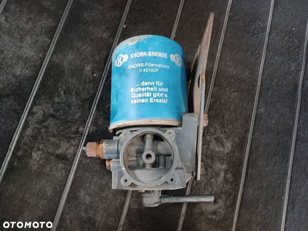 ZAWÓR OSUSZACZ POWIETRZA MAN F2000 LA6735 KNORR - 2