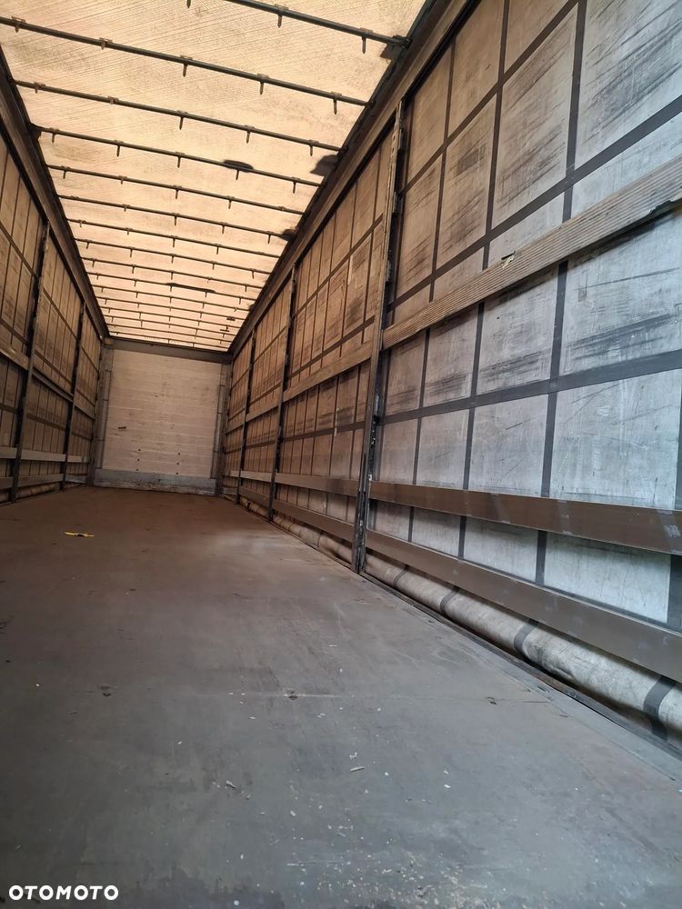 Schmitz Cargobull SCB S3T - 3