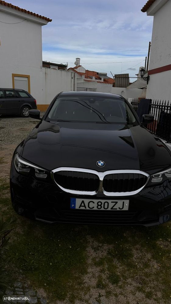 BMW 330 e Corporate Edition Auto - 1