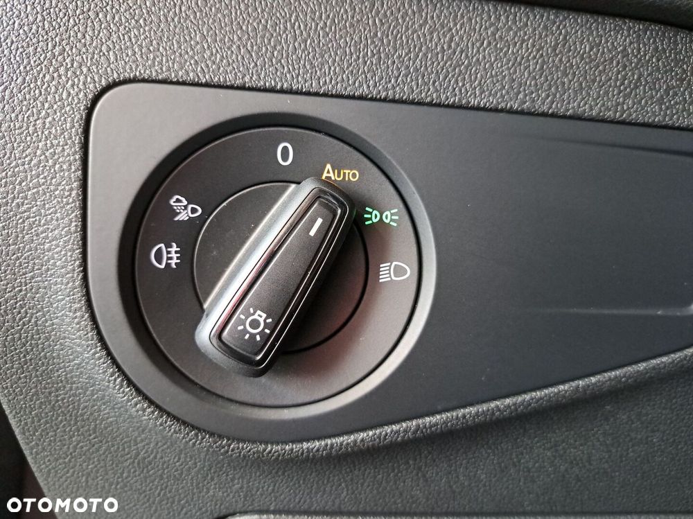 Volkswagen Tiguan - 33