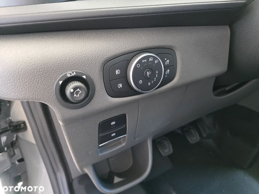 Ford Transit Trend Van 350L4H3 - 11