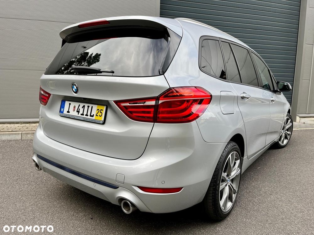 BMW Seria 2 220d Gran Tourer xDrive Sport-Aut Sport Line - 10