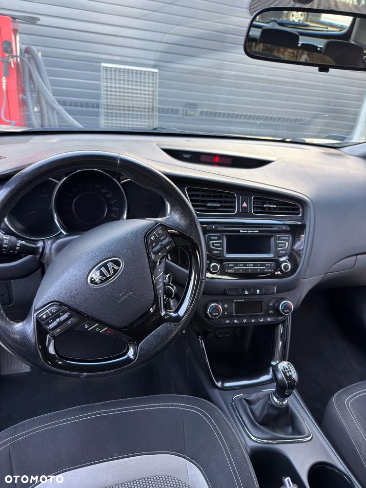 Kia Ceed 1.6 CRDi L - 9