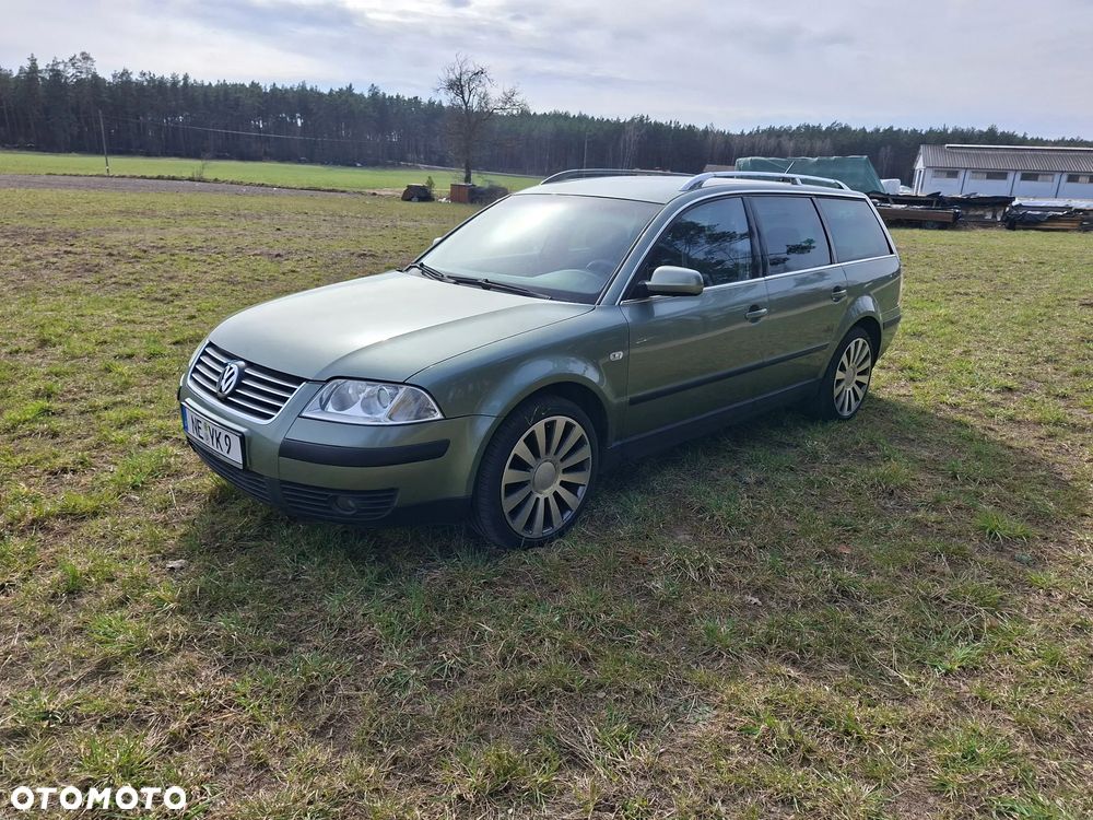 Volkswagen Passat 1.9 TDI Highline Tiptr - 1