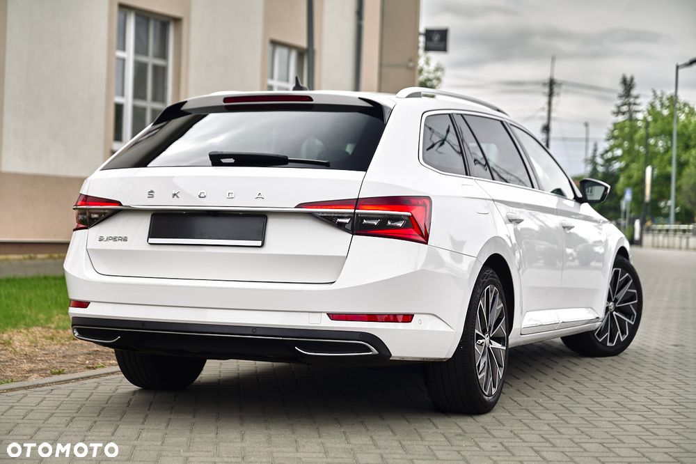 Skoda Superb 2.0 TDI L&K - 2