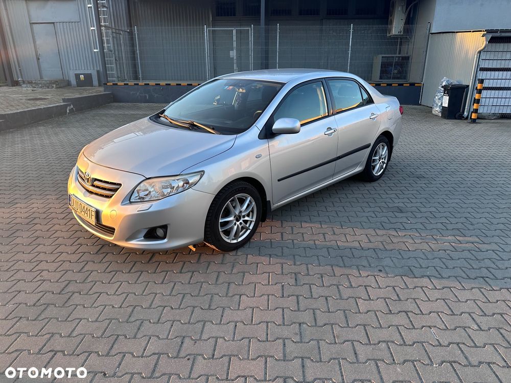Toyota Corolla 1.6 VVT-i Sol Start - 20