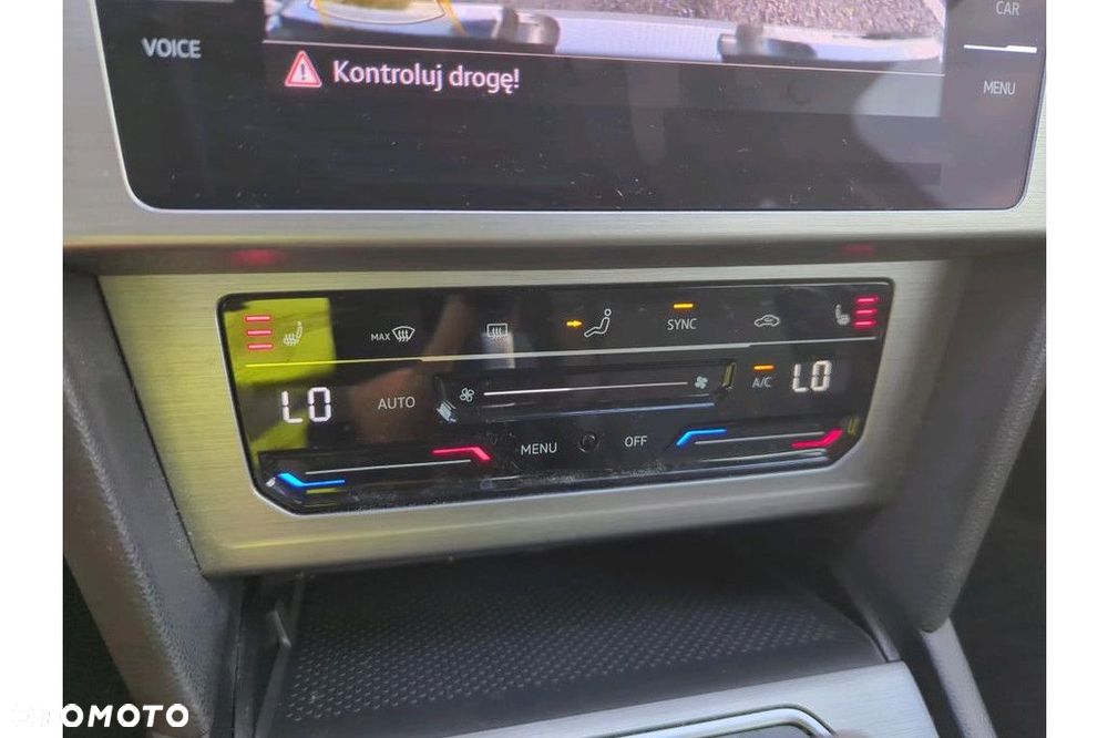 Volkswagen Passat Variant 1.5 TSI EVO Essence DSG - 9