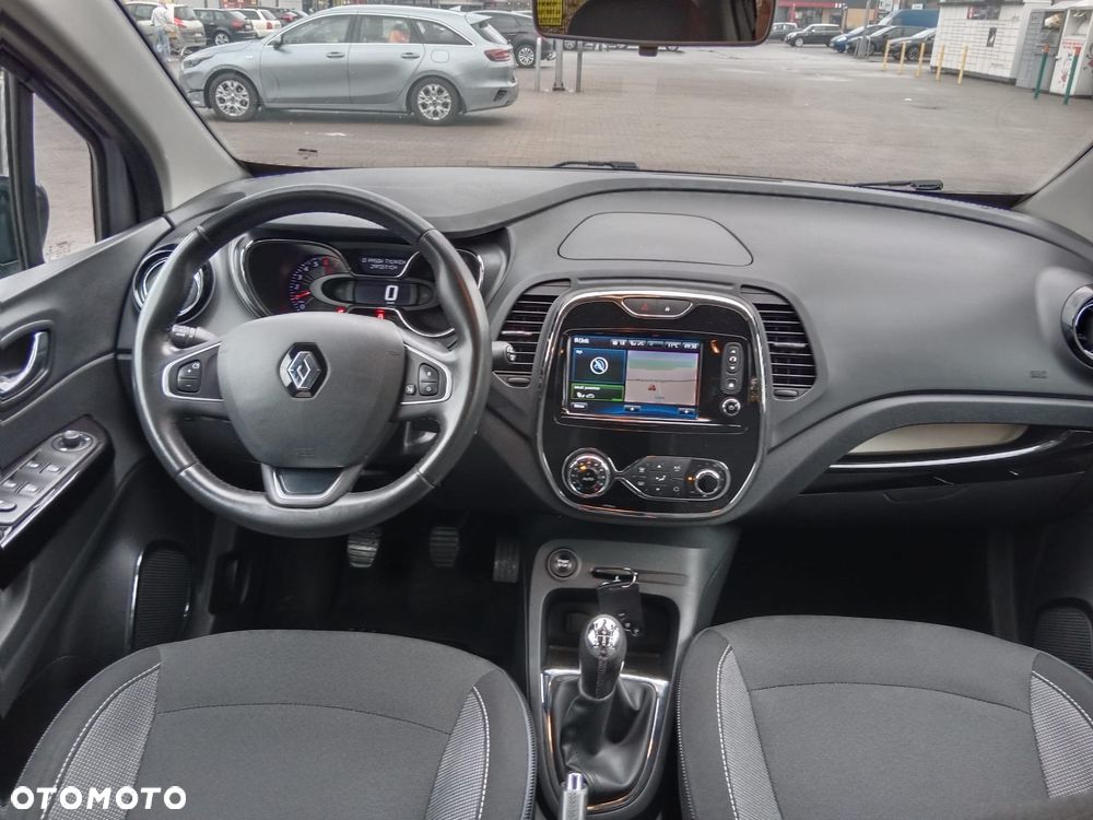 Renault Captur (ENERGY) TCe 90 BOSE EDITION - 18