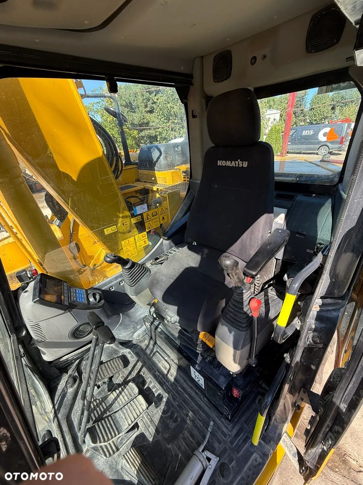 Komatsu PC 138 US -11 - 9