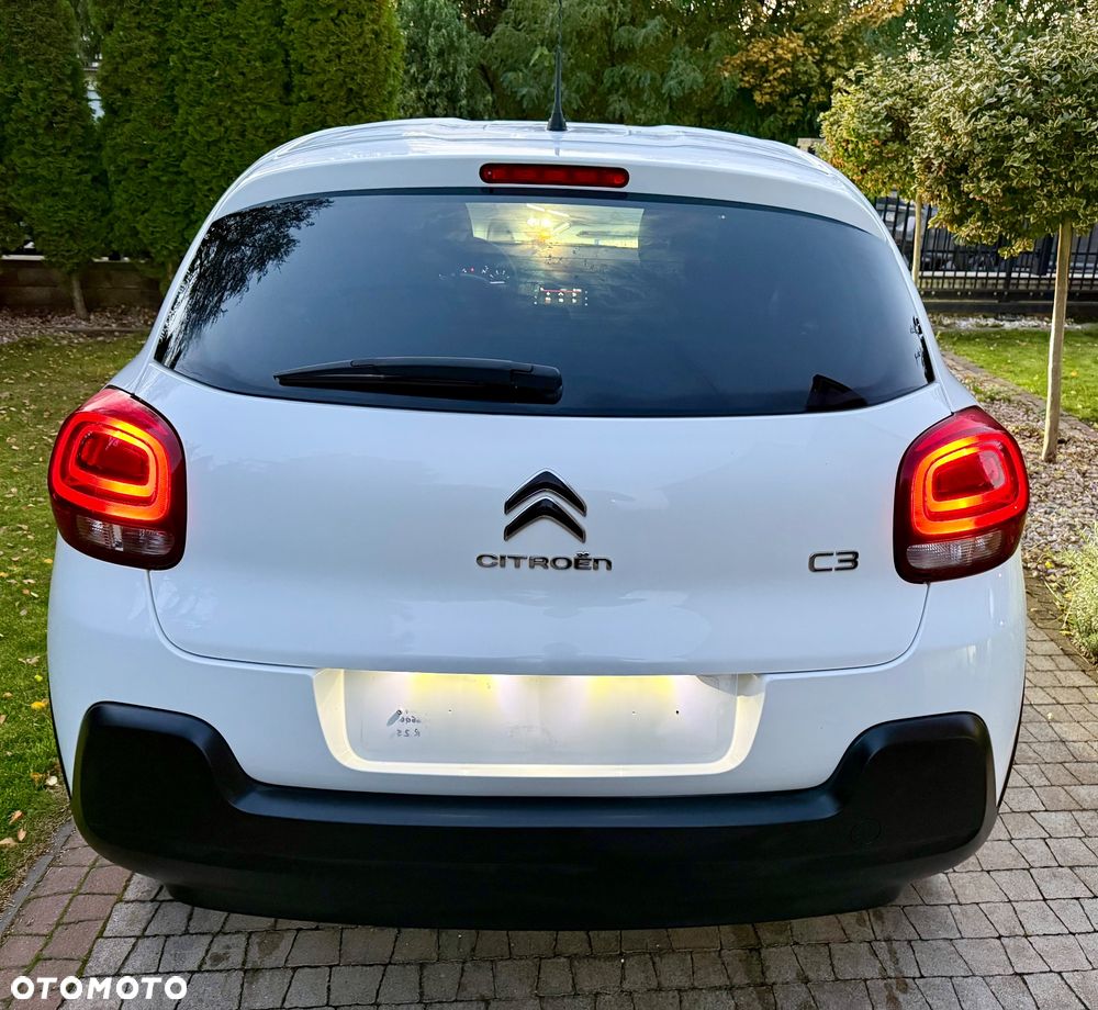 Citroën C3 Pure Tech 110 S&S EAT6 SHINE - 9