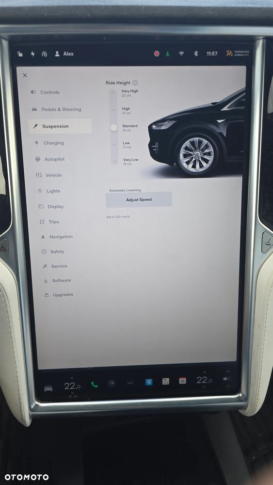 Tesla Model X Long Range Plus - 35
