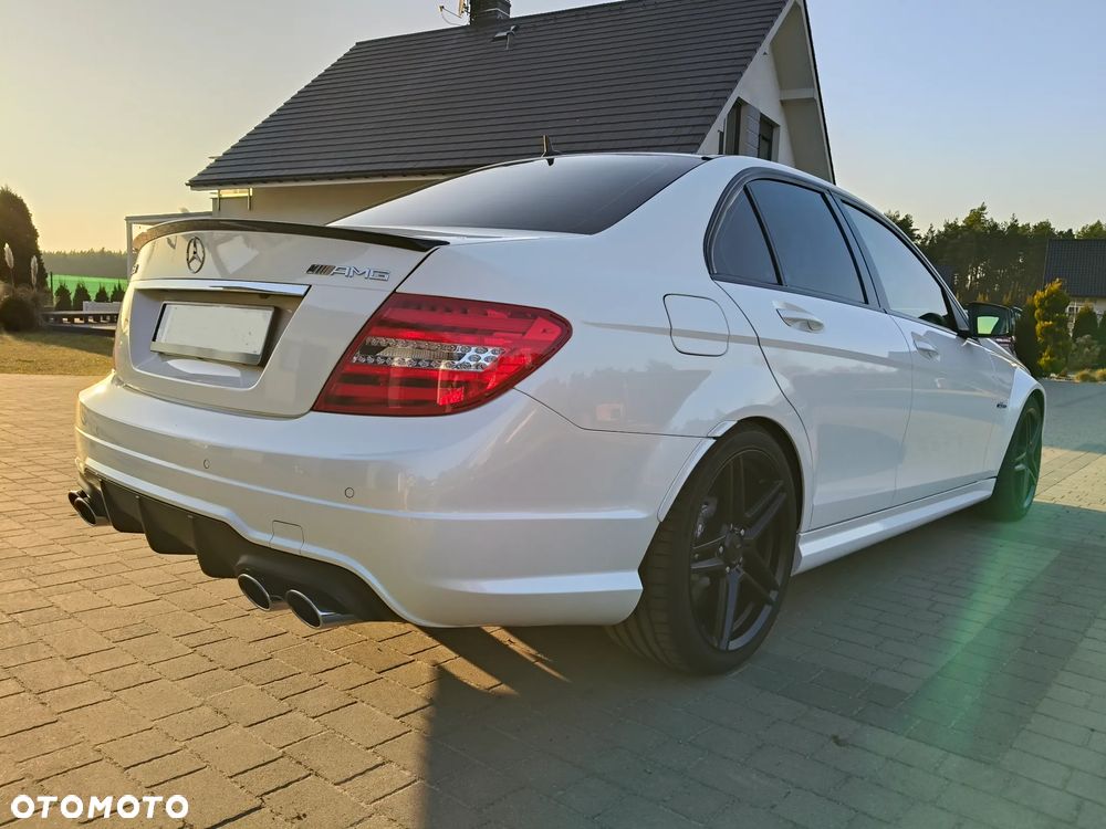 Mercedes-Benz Klasa C 63 AMG AMG SPEEDSHIFT MCT - 1