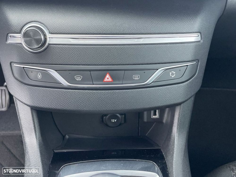 Peugeot 308 SW 1.5 BlueHDi Style - 18