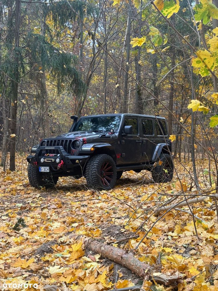 Jeep Wrangler - 1