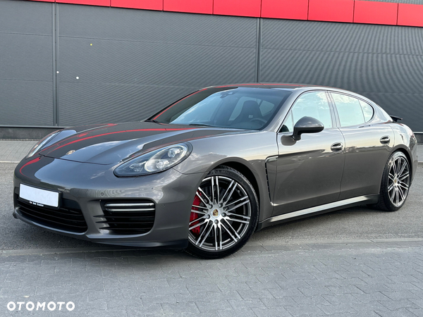 Porsche Panamera GTS