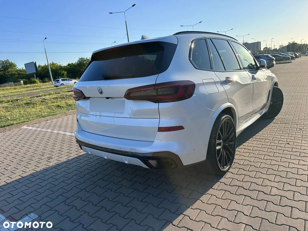 BMW X5 xDrive30d mHEV - 9