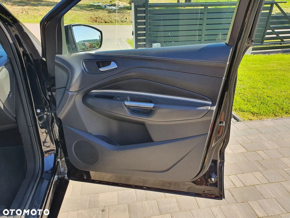 Ford Kuga 2.0 TDCi 4x4 Vignale - 20