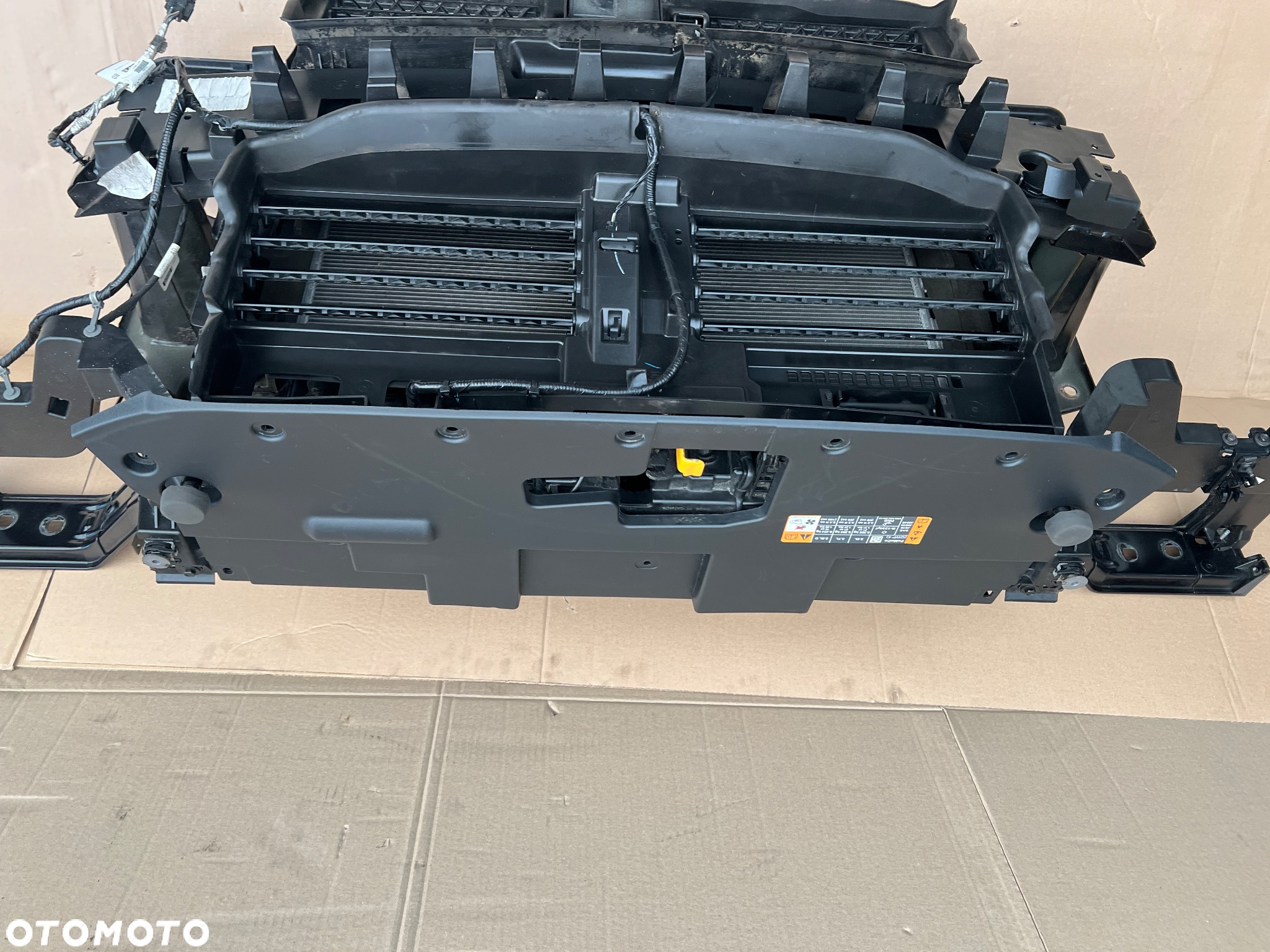 FORD EDGE MK2 LIFT PAS PRZEDNI 2.0 TDCI AUTOMAT KOMPLET - 2