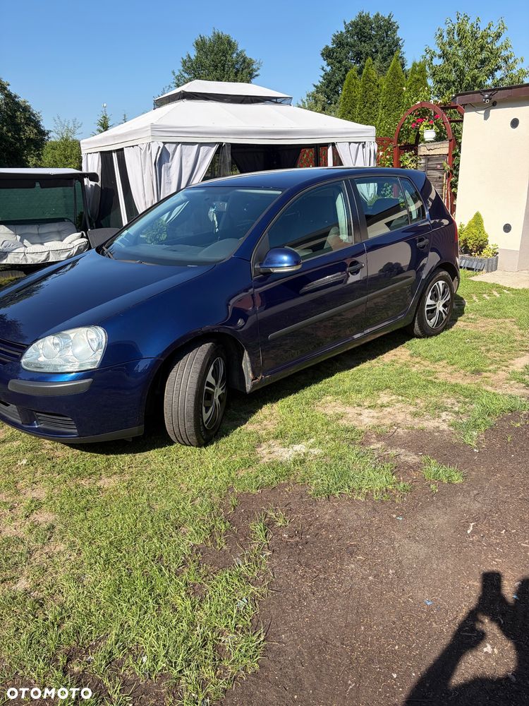 Volkswagen Golf - 2
