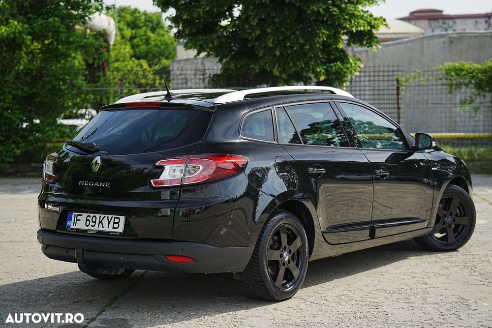 Renault Megane ENERGY TCe 130 Start & Stop Bose Edition - 4