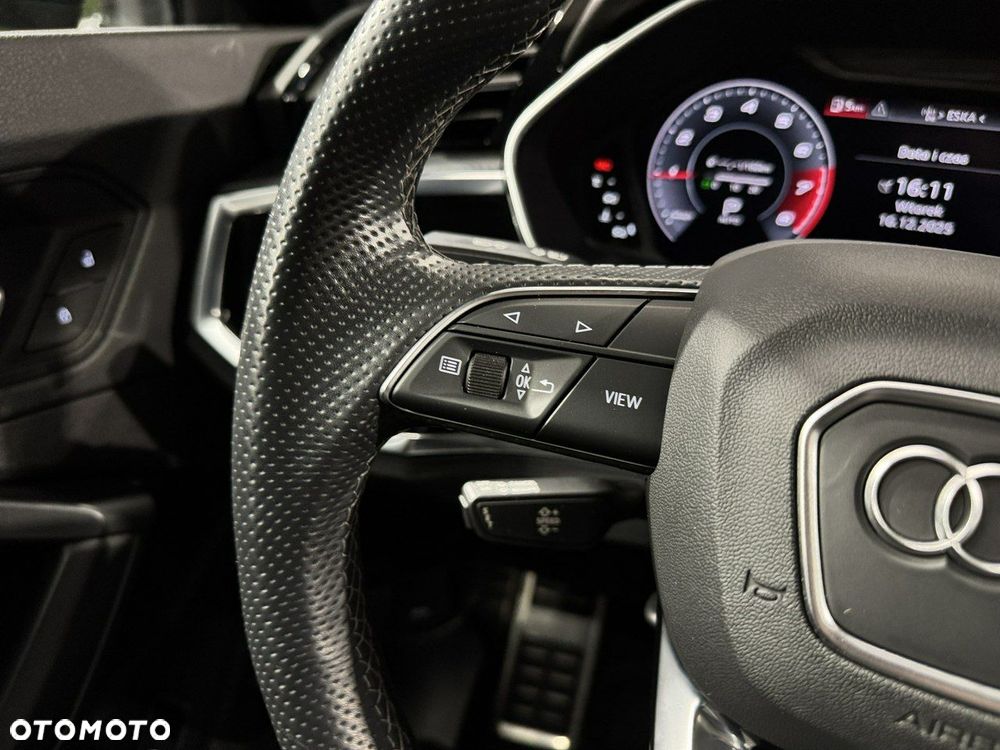 Audi Q3 Sportback - 23