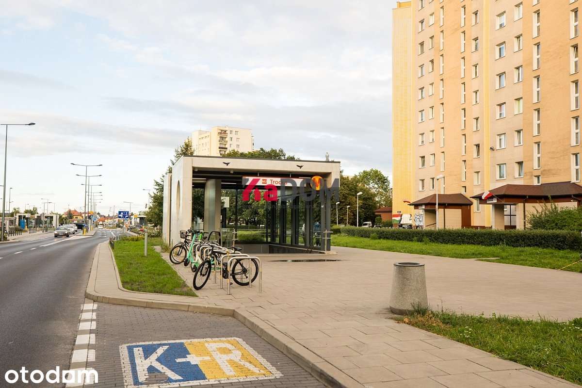 Świeżo po remoncie | 3 niezależne pokoje | Metro T