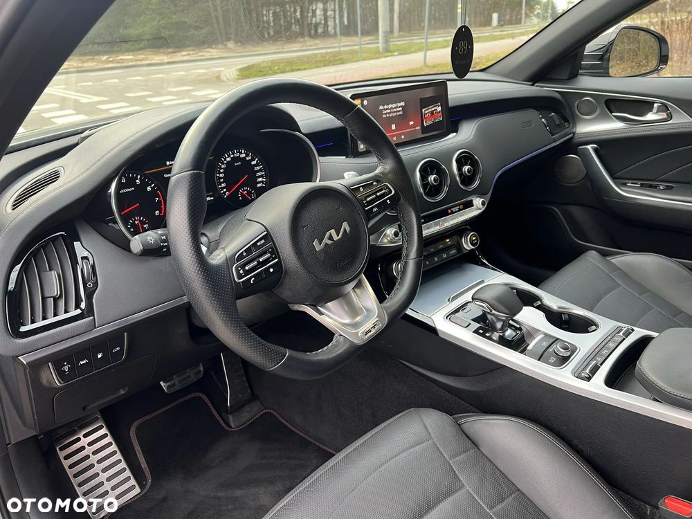 Kia Stinger 3.3 T-GDI V6 GT Prestige Line AWD - 16