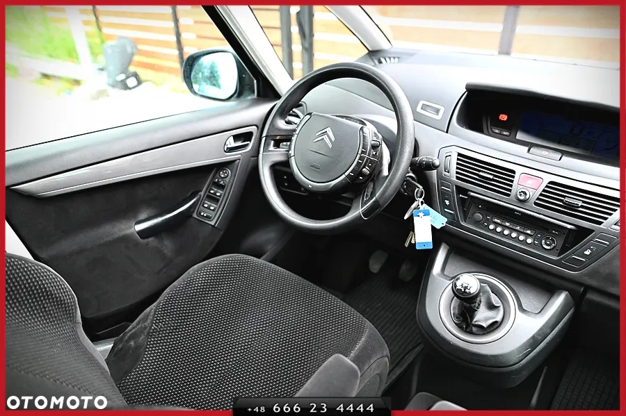 Citroën C4 Grand Picasso 1.8 16V Style - 16