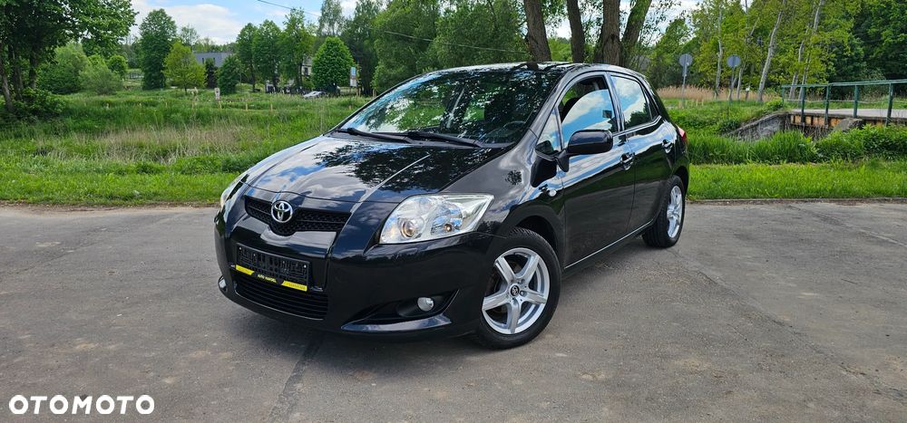 Toyota Auris 1.6 VVT-i Team - 2