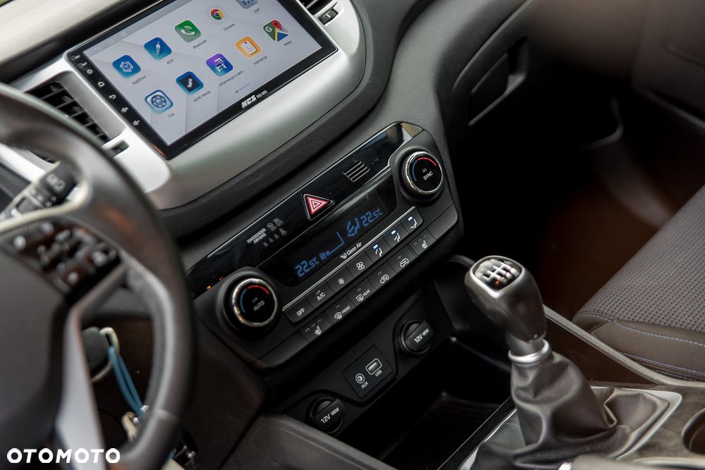 Hyundai Tucson 1.6 GDI BlueDrive Style 2WD - 16