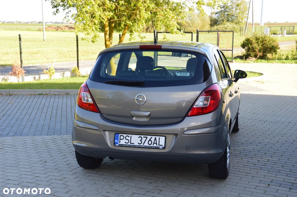 Opel Corsa - 11