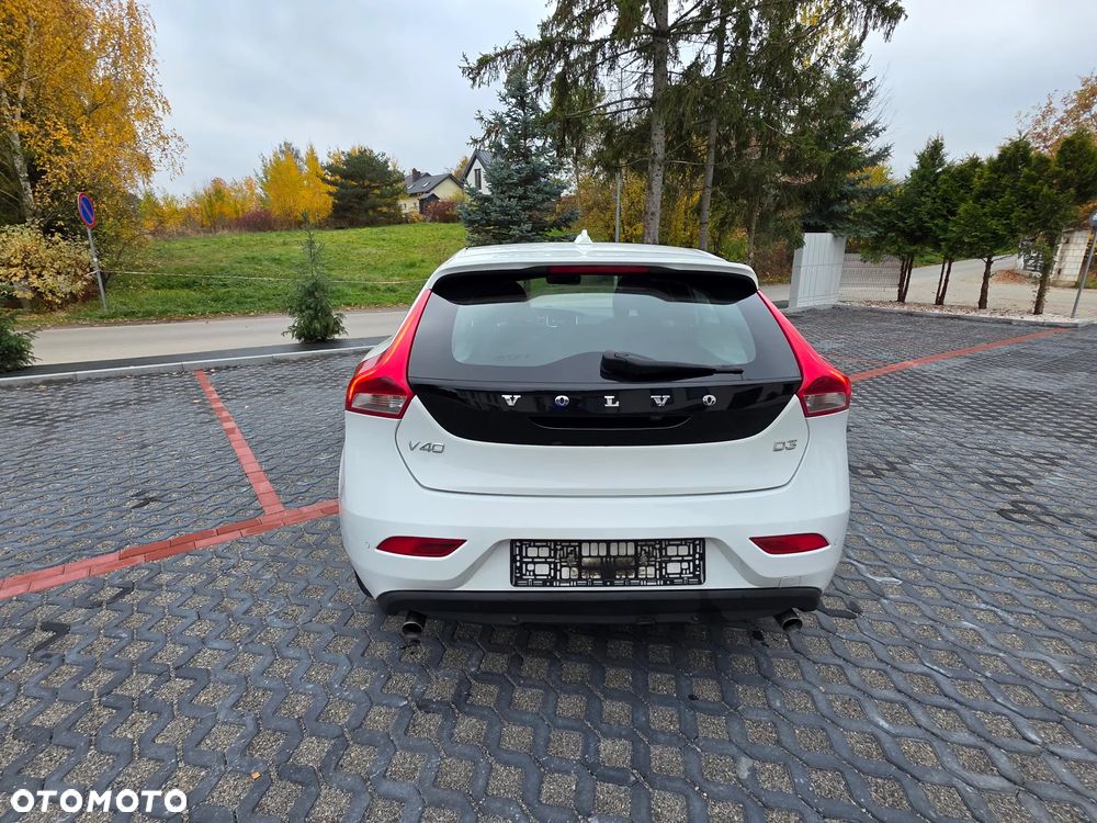 Volvo V40 - 8